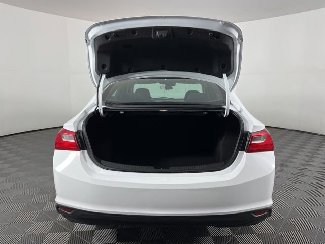 Used 2023 Chevrolet Malibu LT image 46