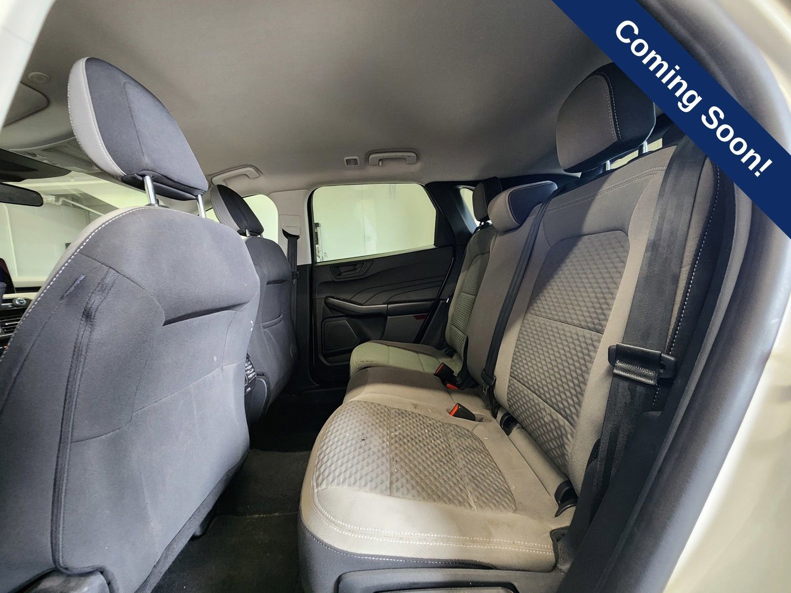 Used 2022 Ford Escape SE image 19