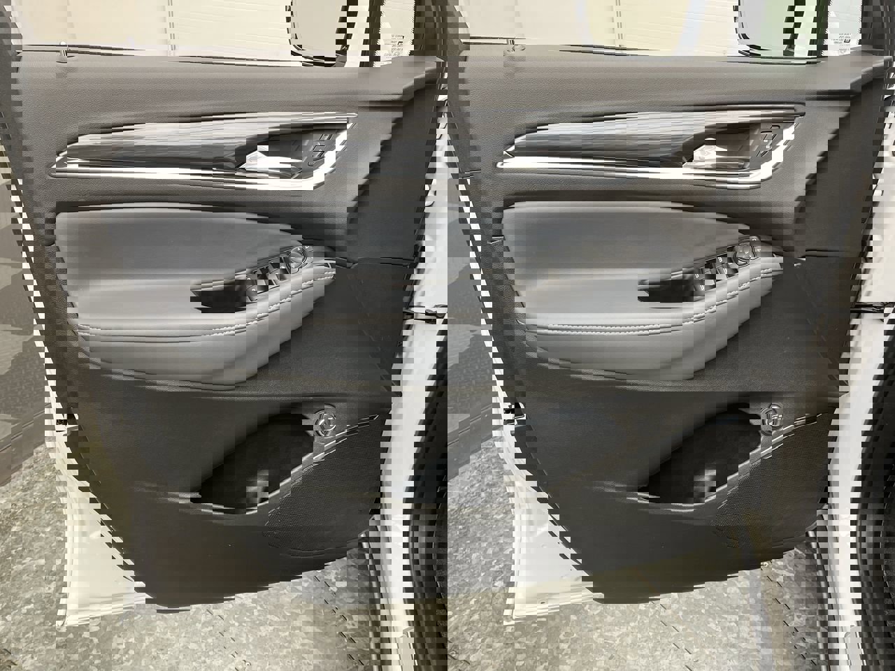 Certified 2024 Buick Enclave Essence w/ Experience Buick Package image 8