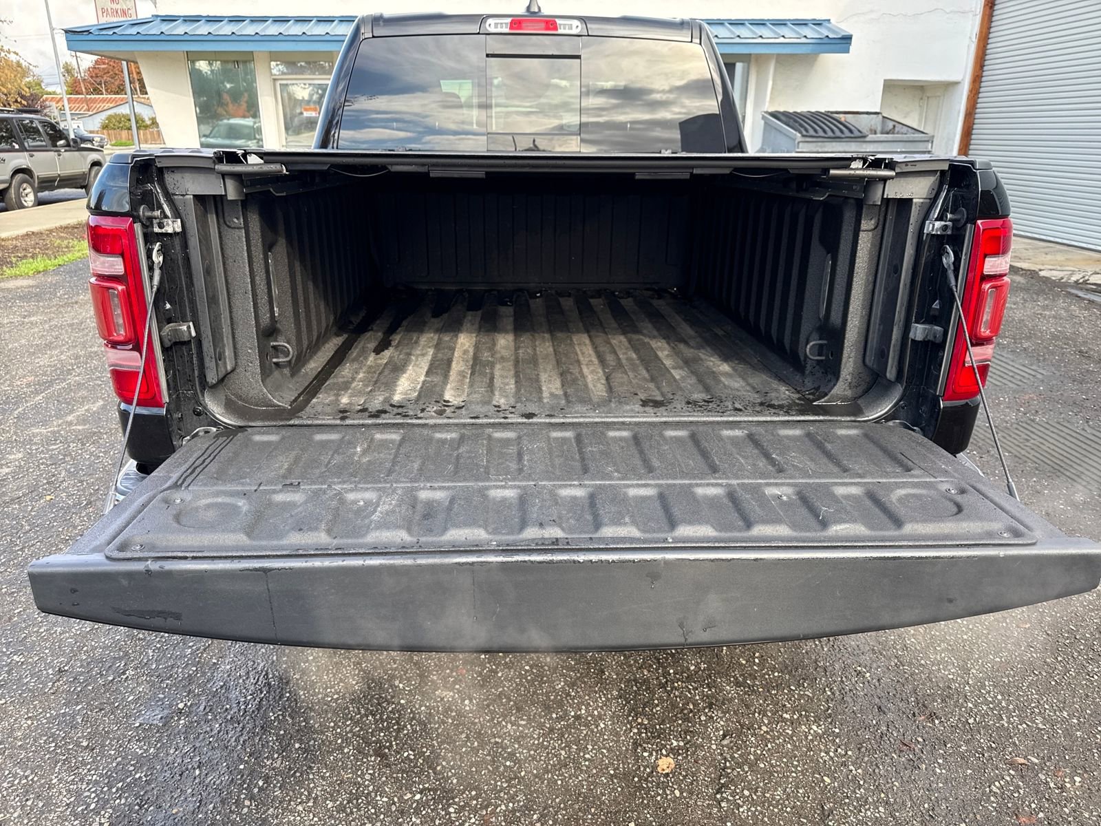 Used 2022 RAM 1500 Laramie image 23