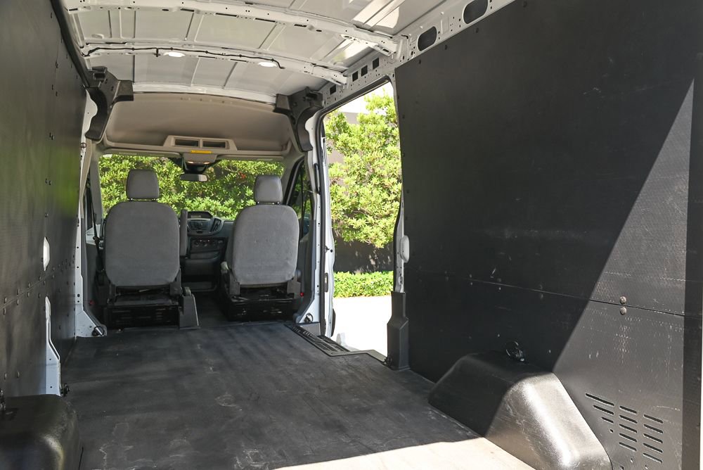 Used 2019 Ford Transit 250 148 Medium Roof RWD image 29
