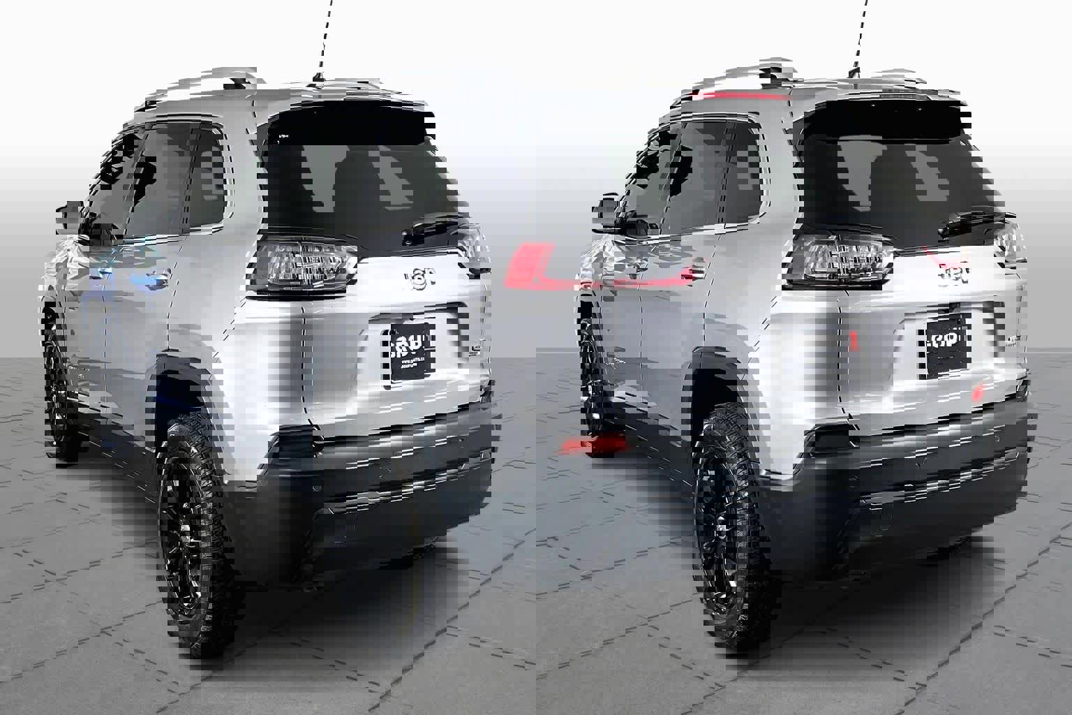 Used 2021 Jeep Cherokee Latitude Plus image 12