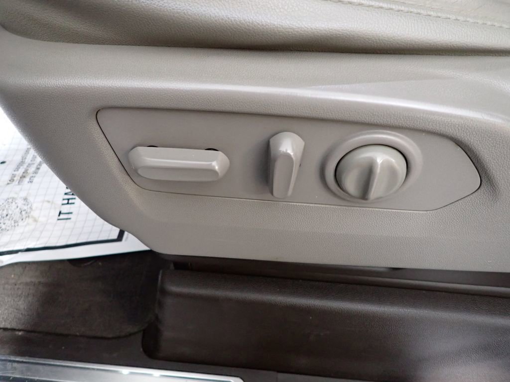 Used 2020 Chevrolet Silverado 1500 RST w/ All-Star Edition image 21