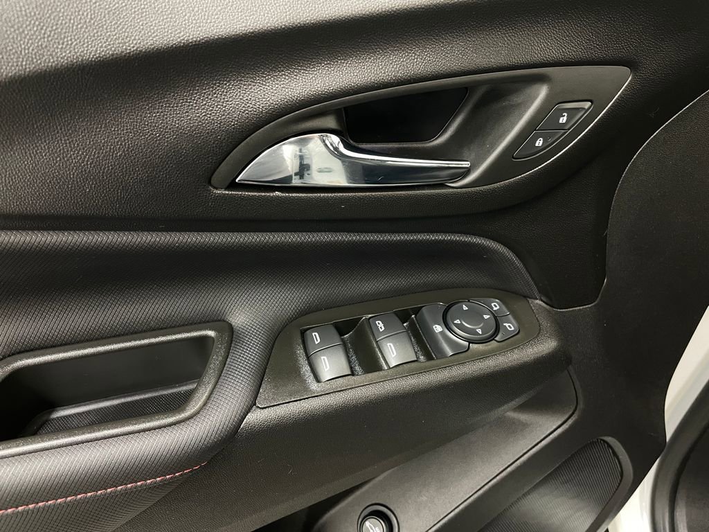 Certified 2024 Chevrolet Equinox RS w/ RS Leather Package FWD image 24