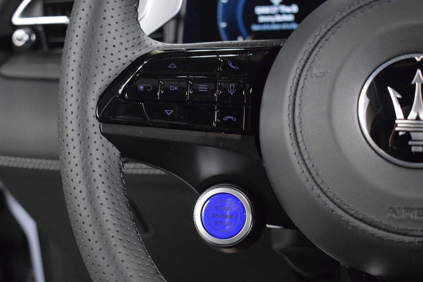 New 2025 Maserati Grecale Modena image 26