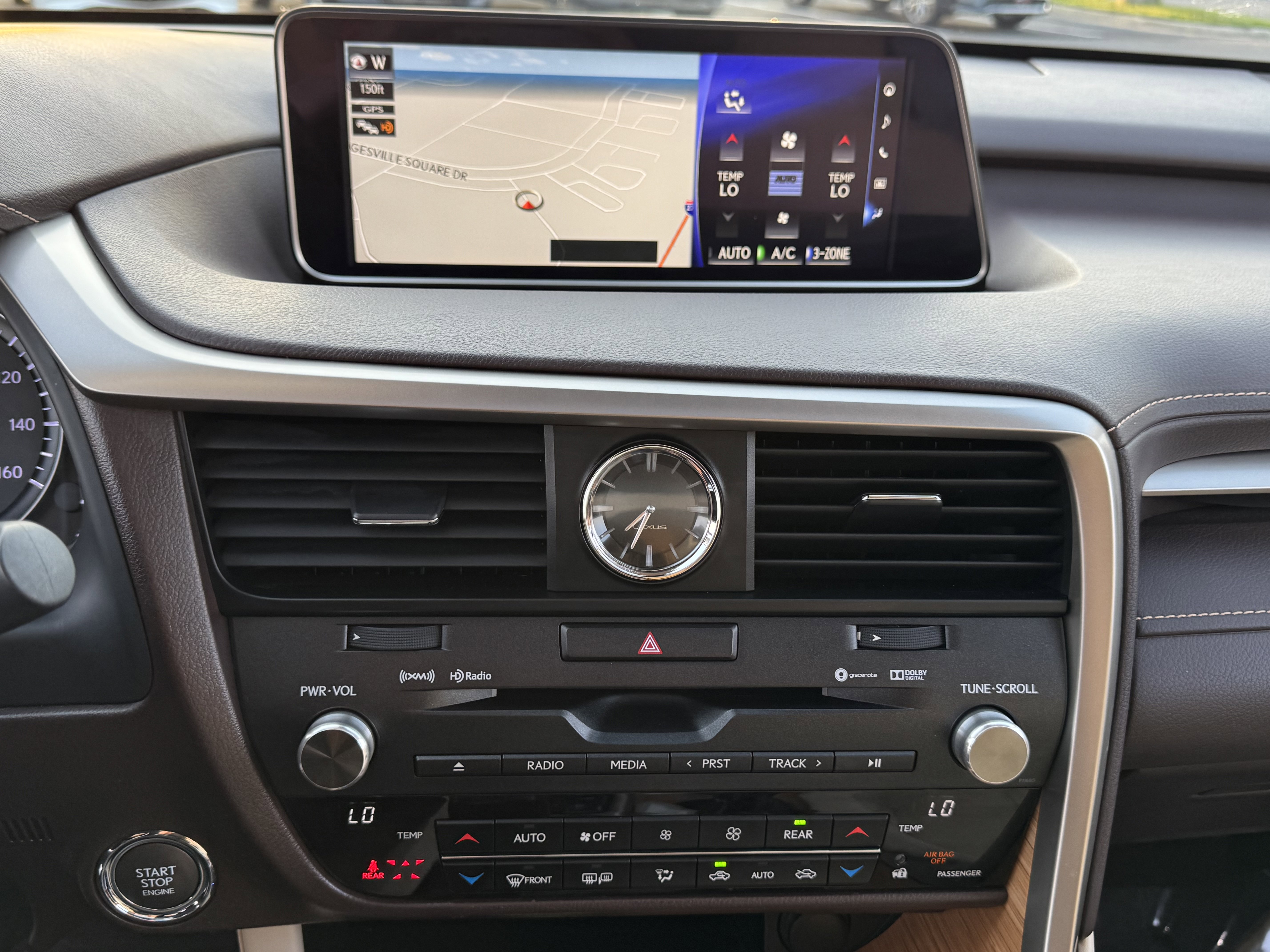 Used 2018 Lexus RX 350L image 22