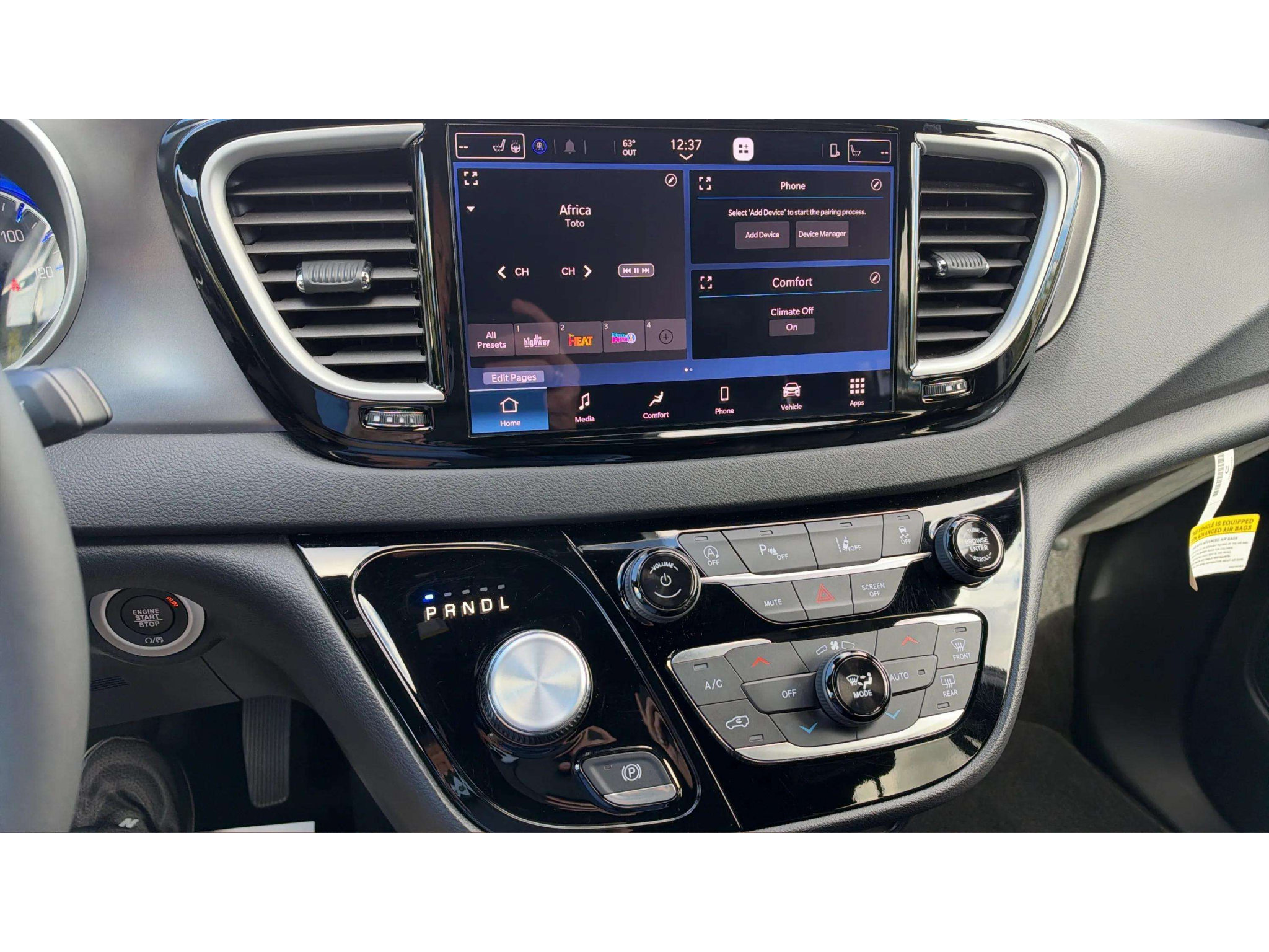 Used 2026 Chrysler Pacifica Select FWD image 18