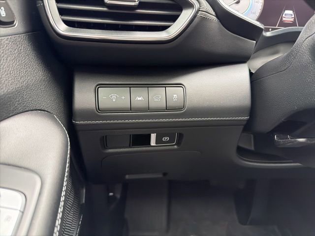 Used 2023 Hyundai Santa Fe Calligraphy w/ Cargo Package AWD/4WD image 13