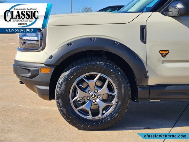 Used 2024 Ford Bronco Sport Badlands image 11