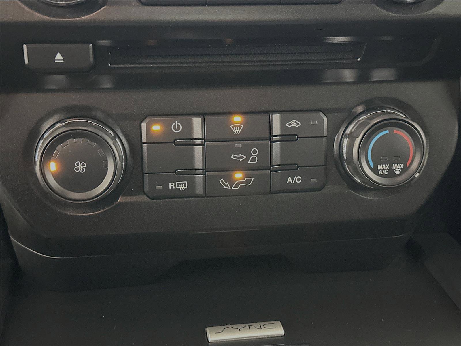 Used 2017 Ford F150 XL w/ Equipment Group 101A Mid image 16