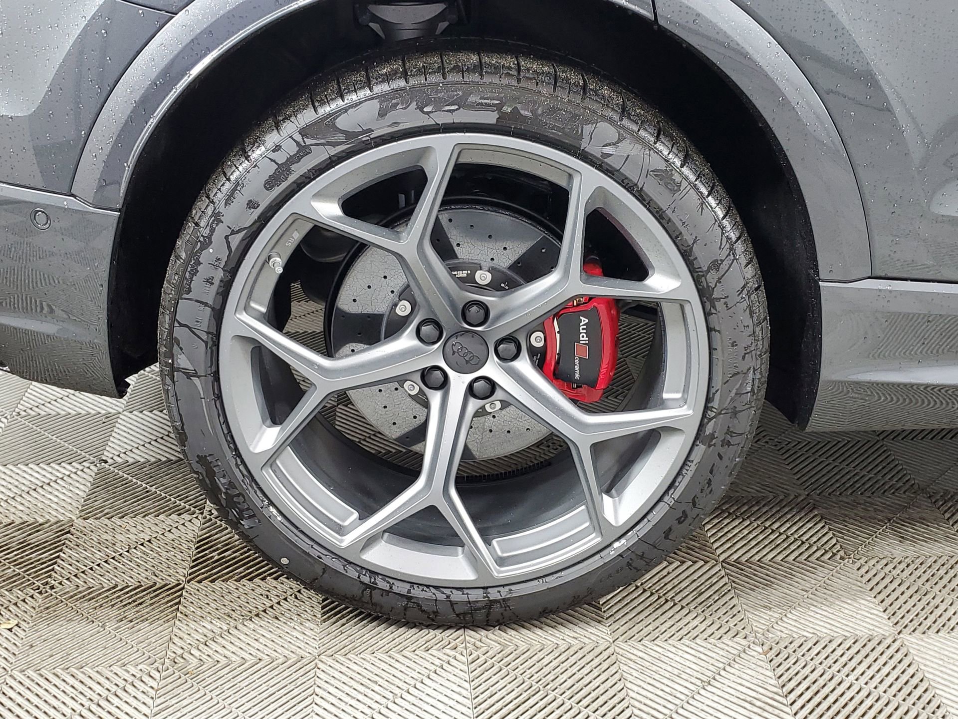 New 2026 Audi RS Q8 performance image 13