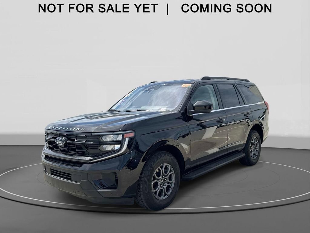 Used 2025 Ford Expedition Active image 1