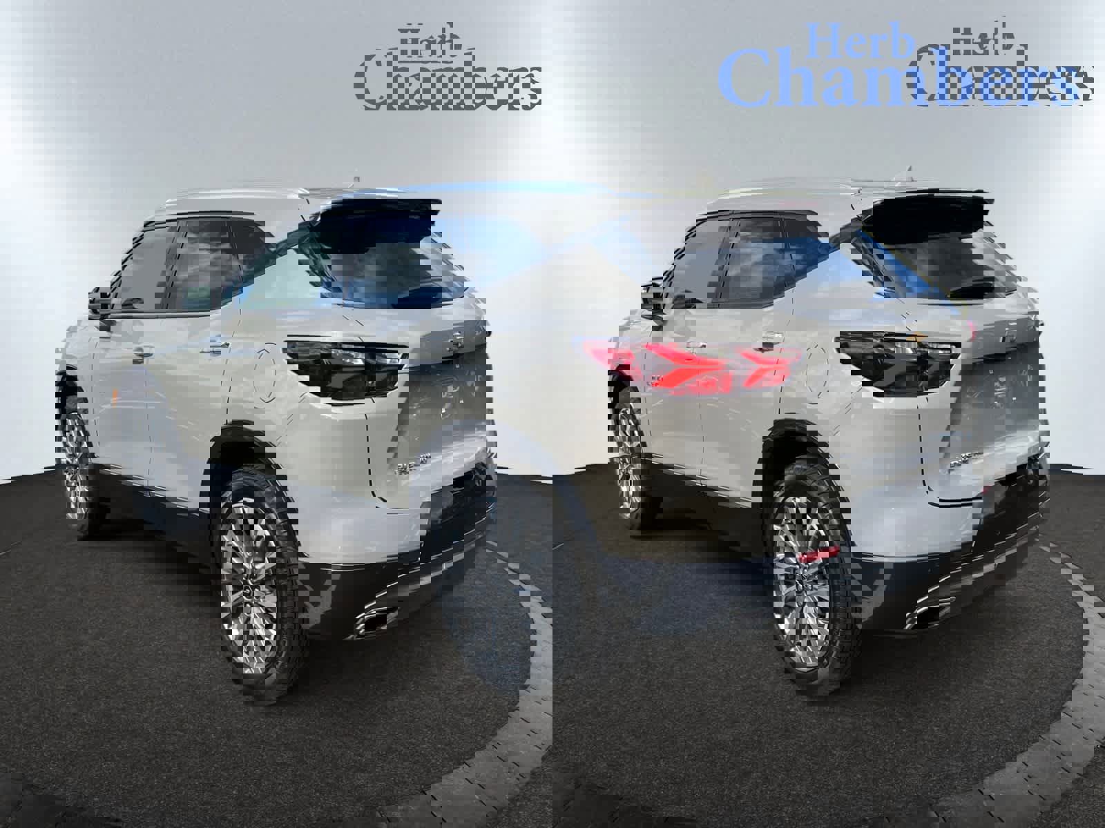 Used 2022 Chevrolet Blazer Premier w/ Enhanced Convenience Package image 3