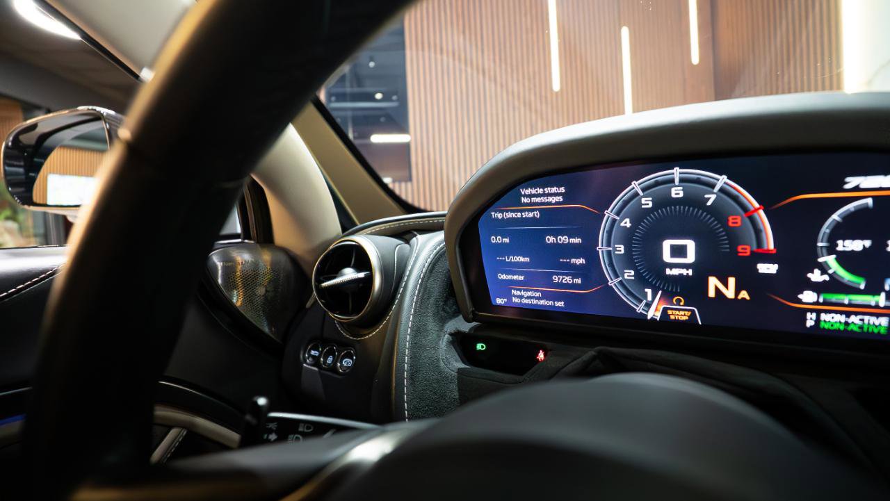 Used 2018 McLaren 720S Luxury RWD image 14