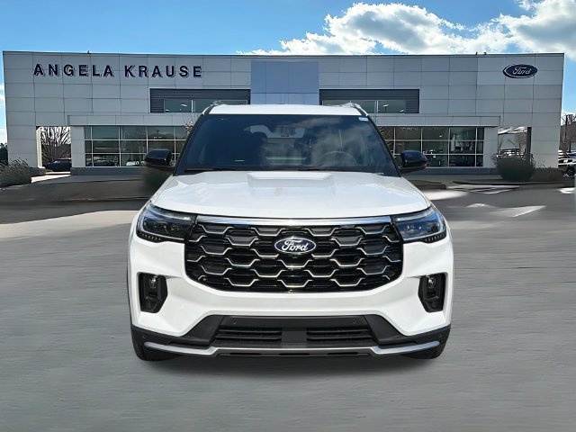 New 2027 Ford Explorer Platinum w/ 3.0L Ultimate Package RWD image 2