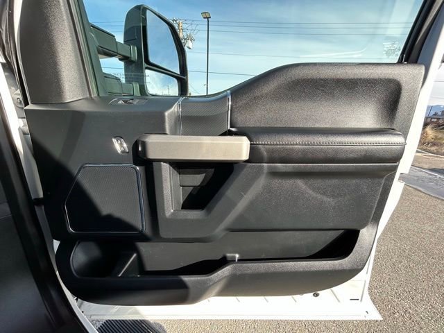 Used 2020 Ford F150 Lariat w/ Equipment Group 502A Luxury AWD/4WD image 42