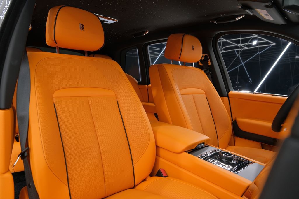 Used 2026 Rolls-Royce Cullinan image 54