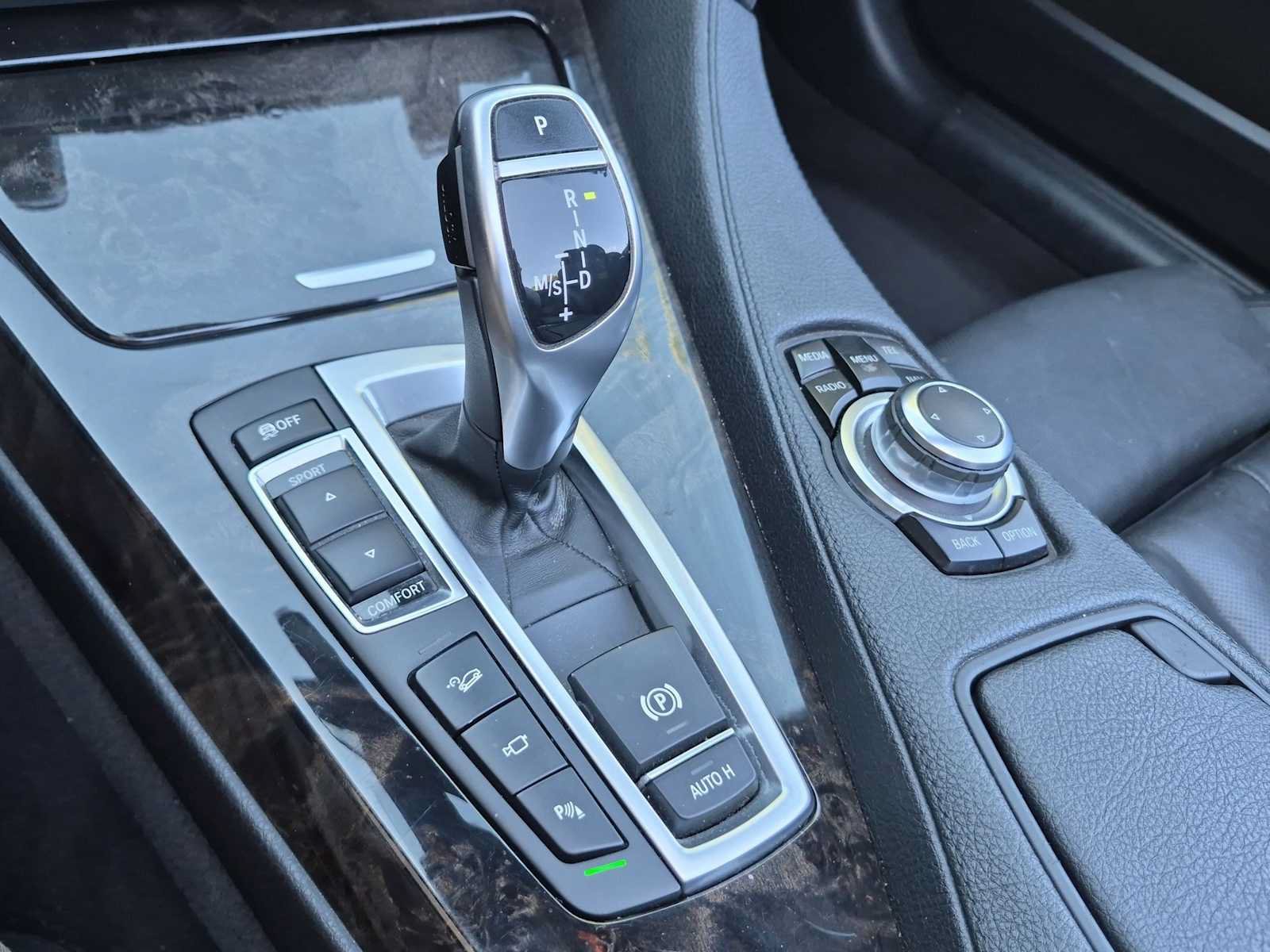 Used 2014 BMW 640i xDrive Convertible AWD/4WD image 33
