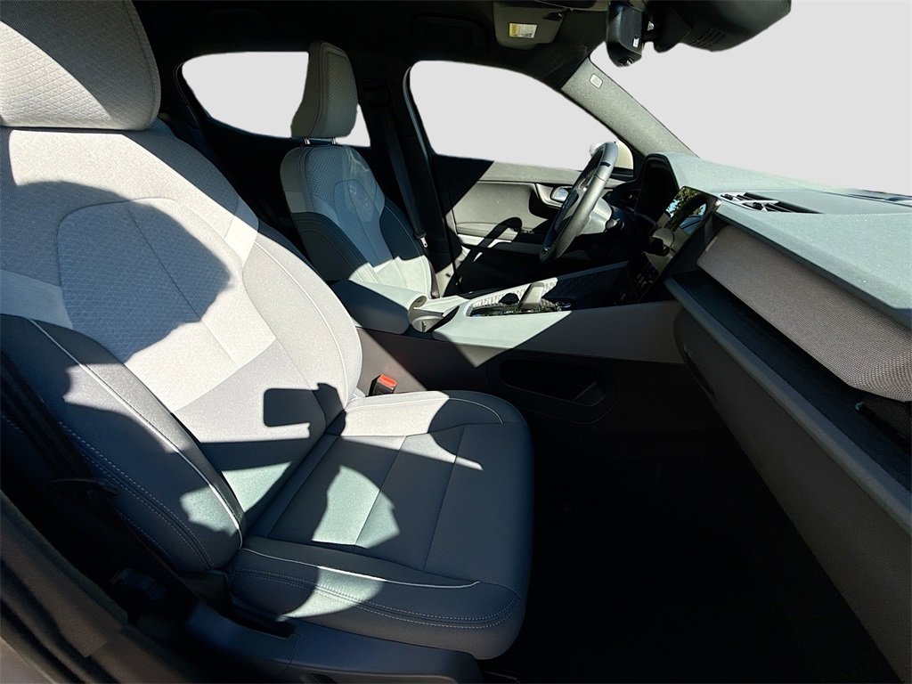 Used 2024 Polestar Polestar 2 image 30