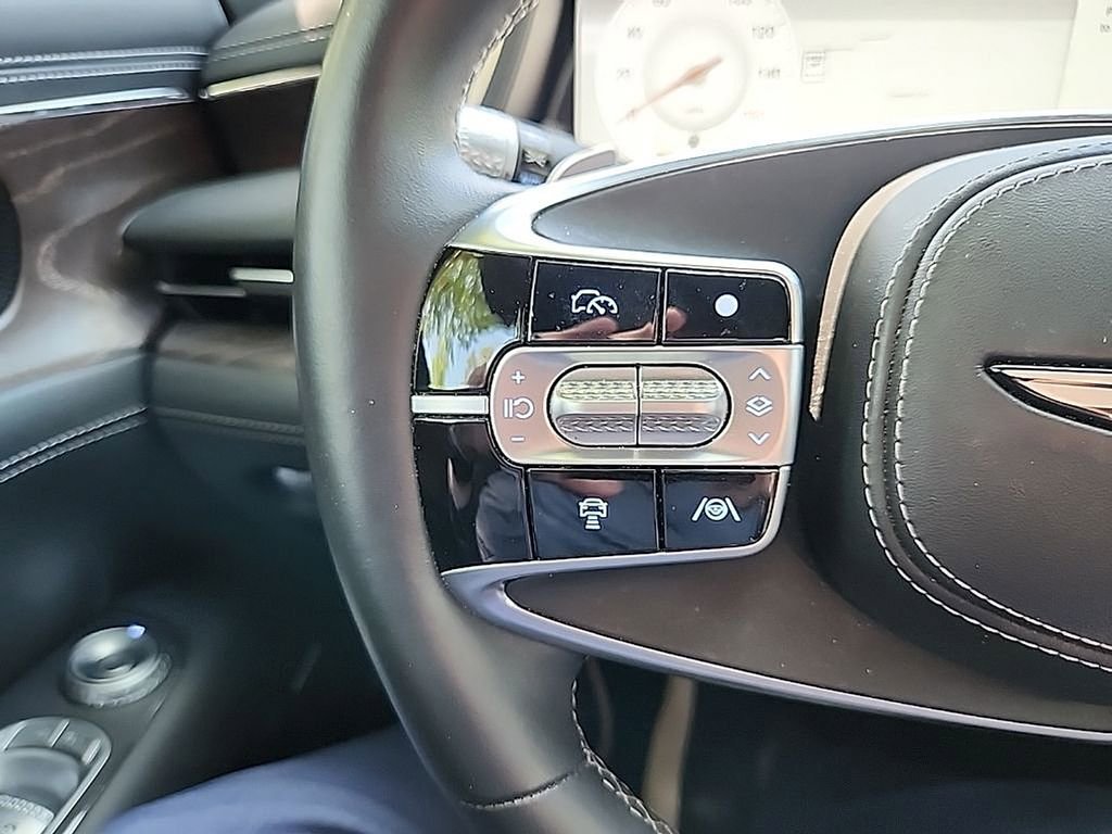 Used 2023 Genesis G90 3.5T image 10