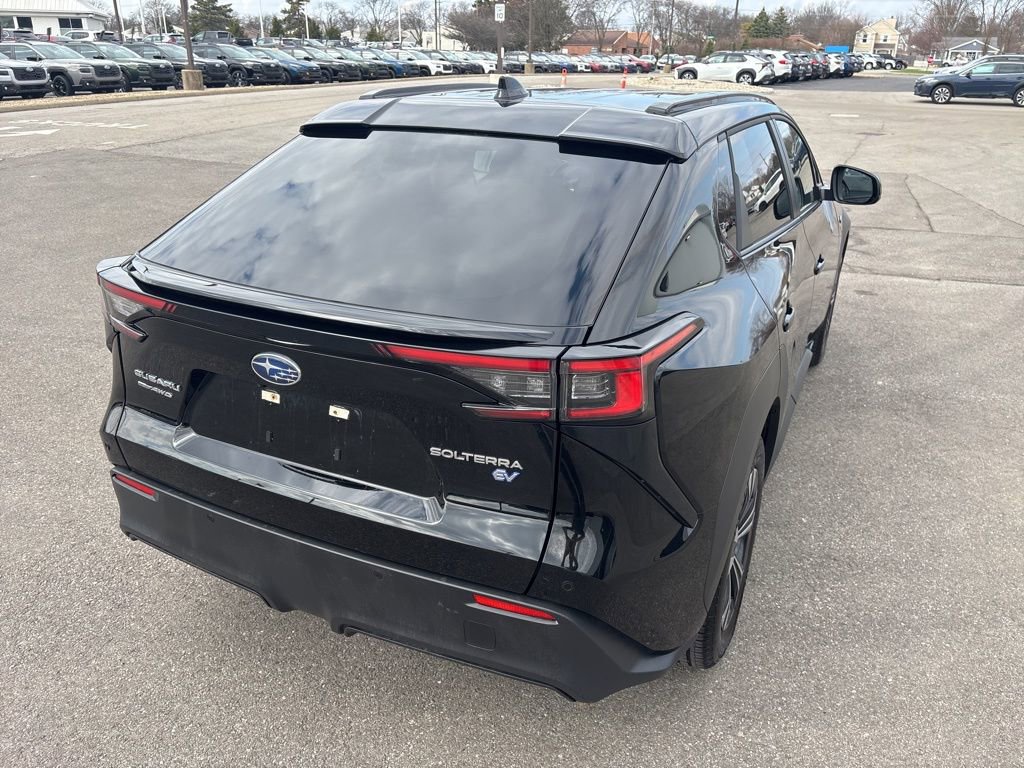 Used 2024 Subaru Solterra Premium image 3
