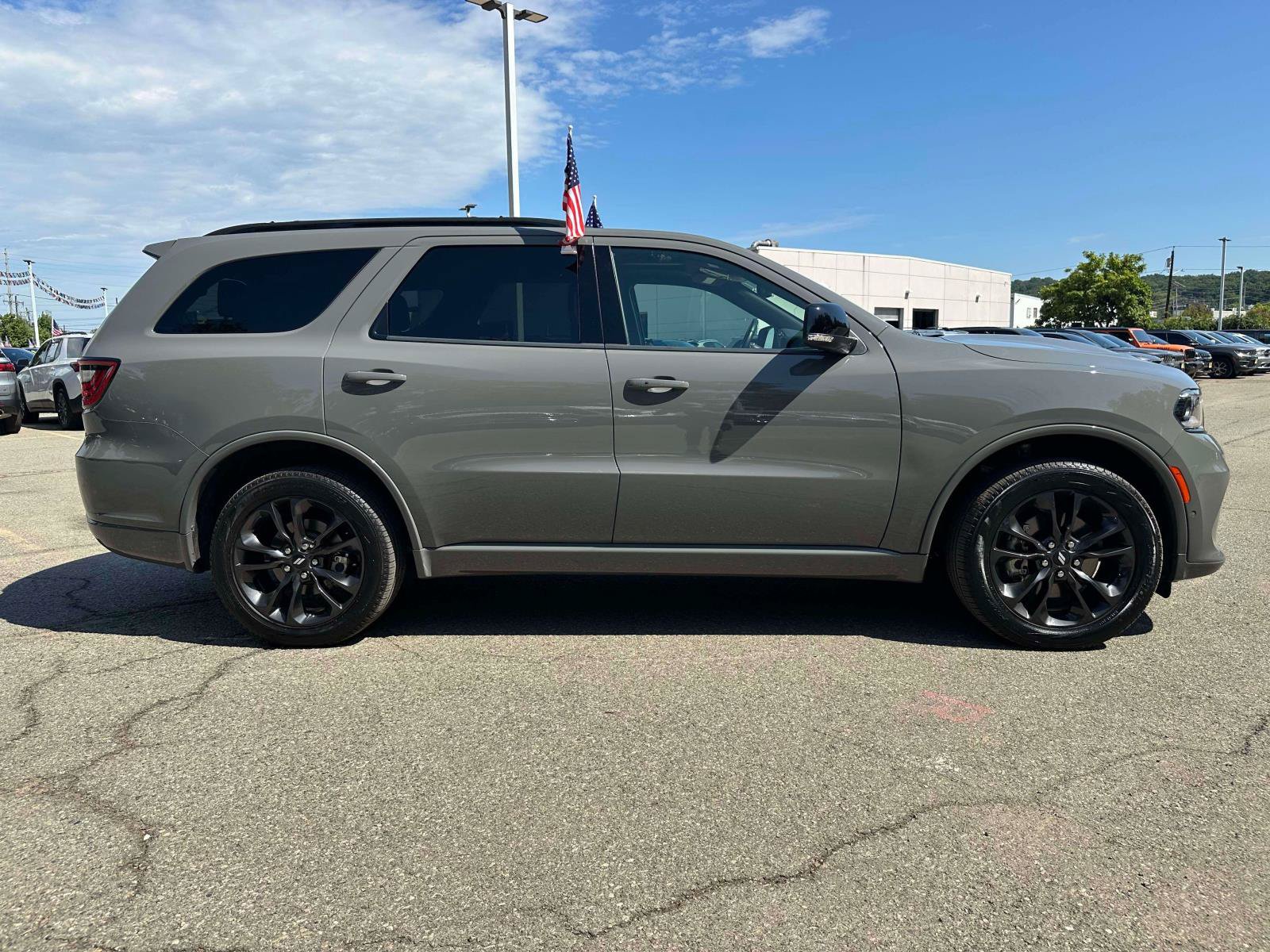 Used 2025 Dodge Durango GT AWD/4WD image 6