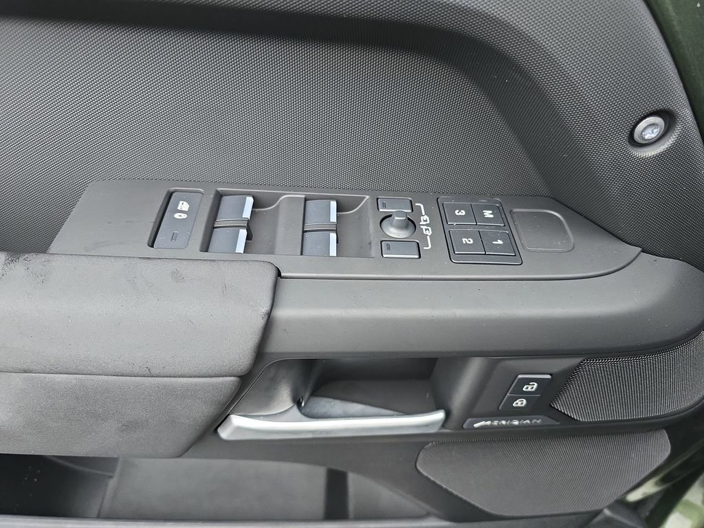 New 2026 Land Rover Defender 110 S image 30