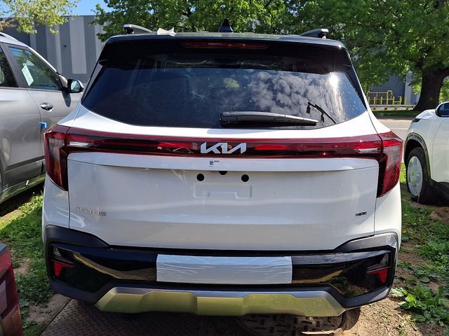 New 2026 Kia Seltos S AWD/4WD image 3