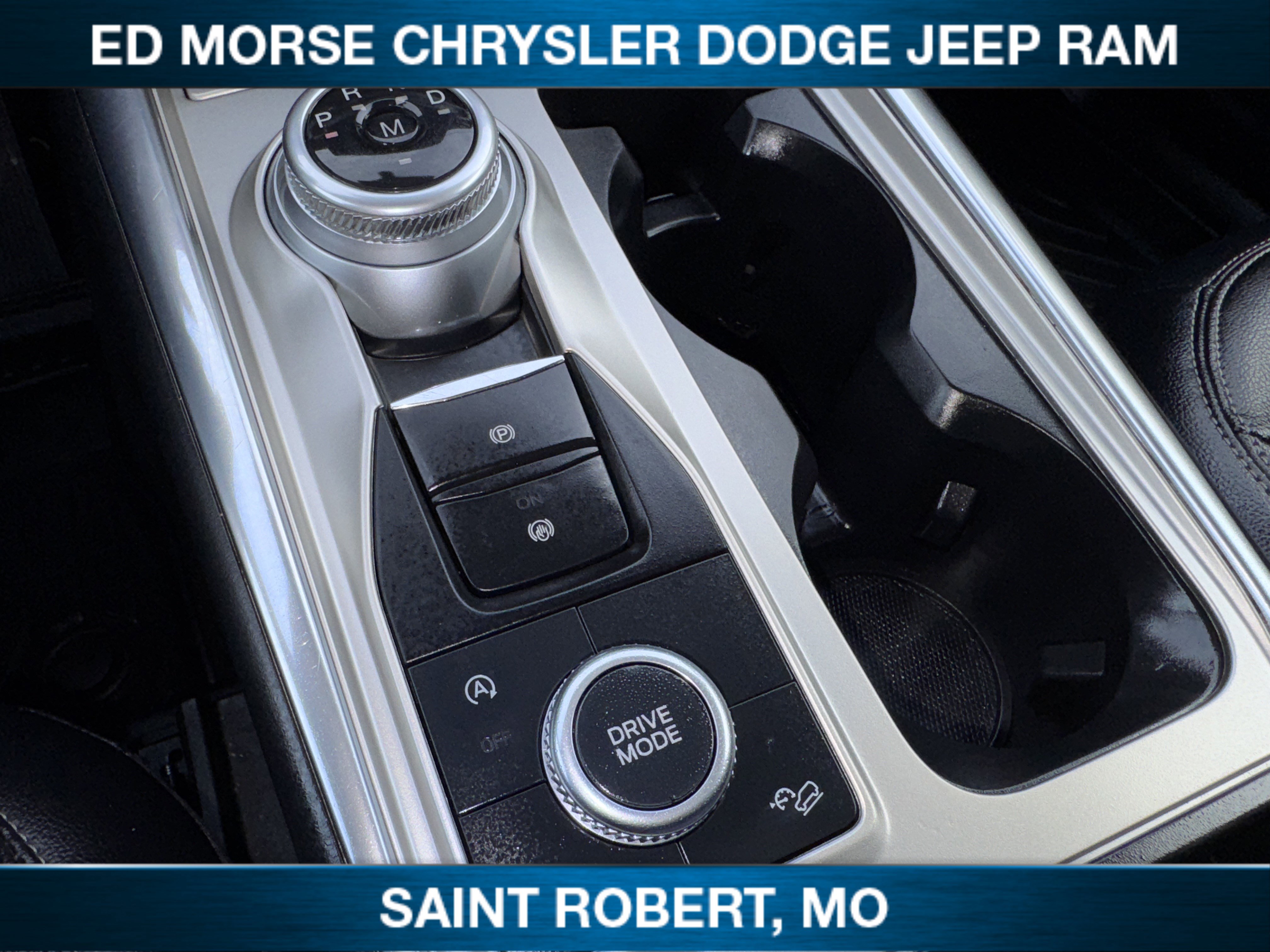 Used 2020 Ford Explorer XLT w/ Equipment Group 202A image 19