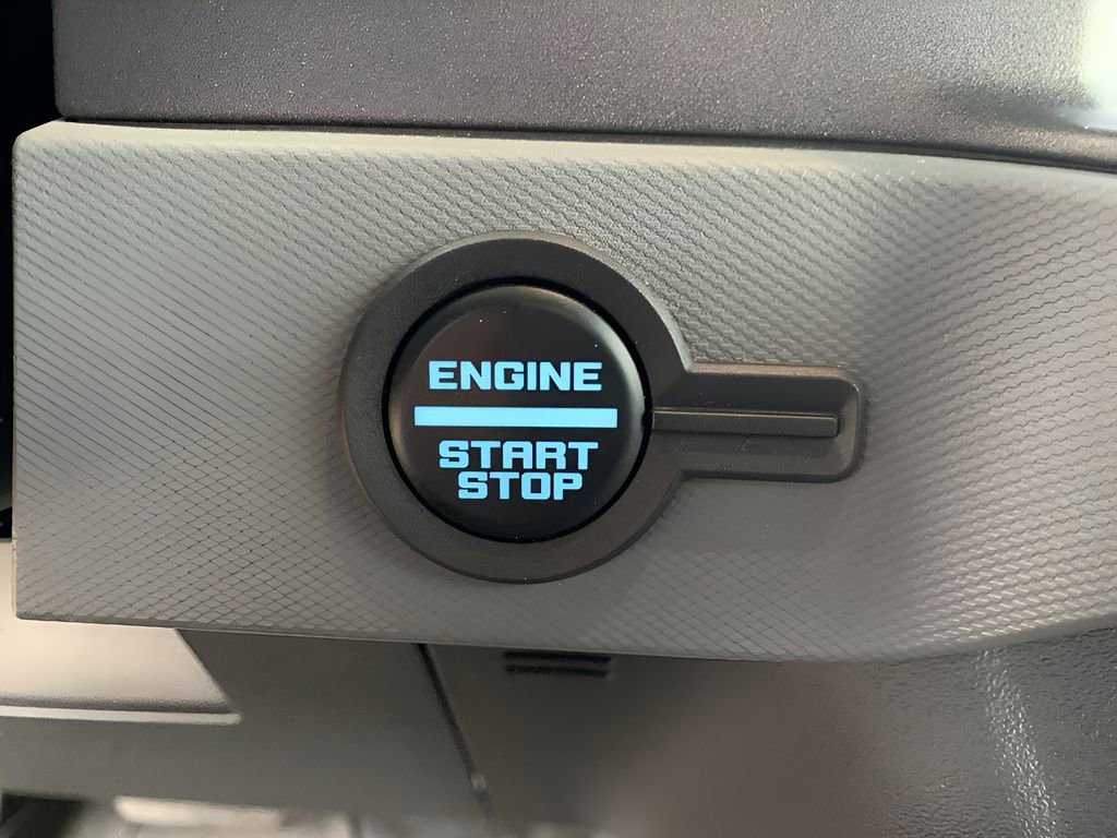 Used 2024 Ford Bronco Black Diamond image 24