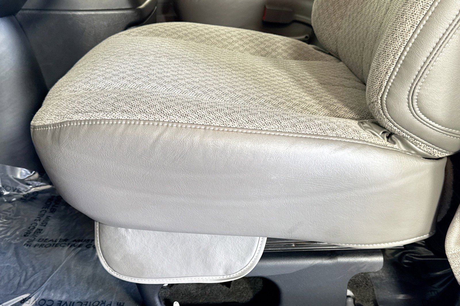 Used 2016 Chevrolet Express 2500 LS image 16