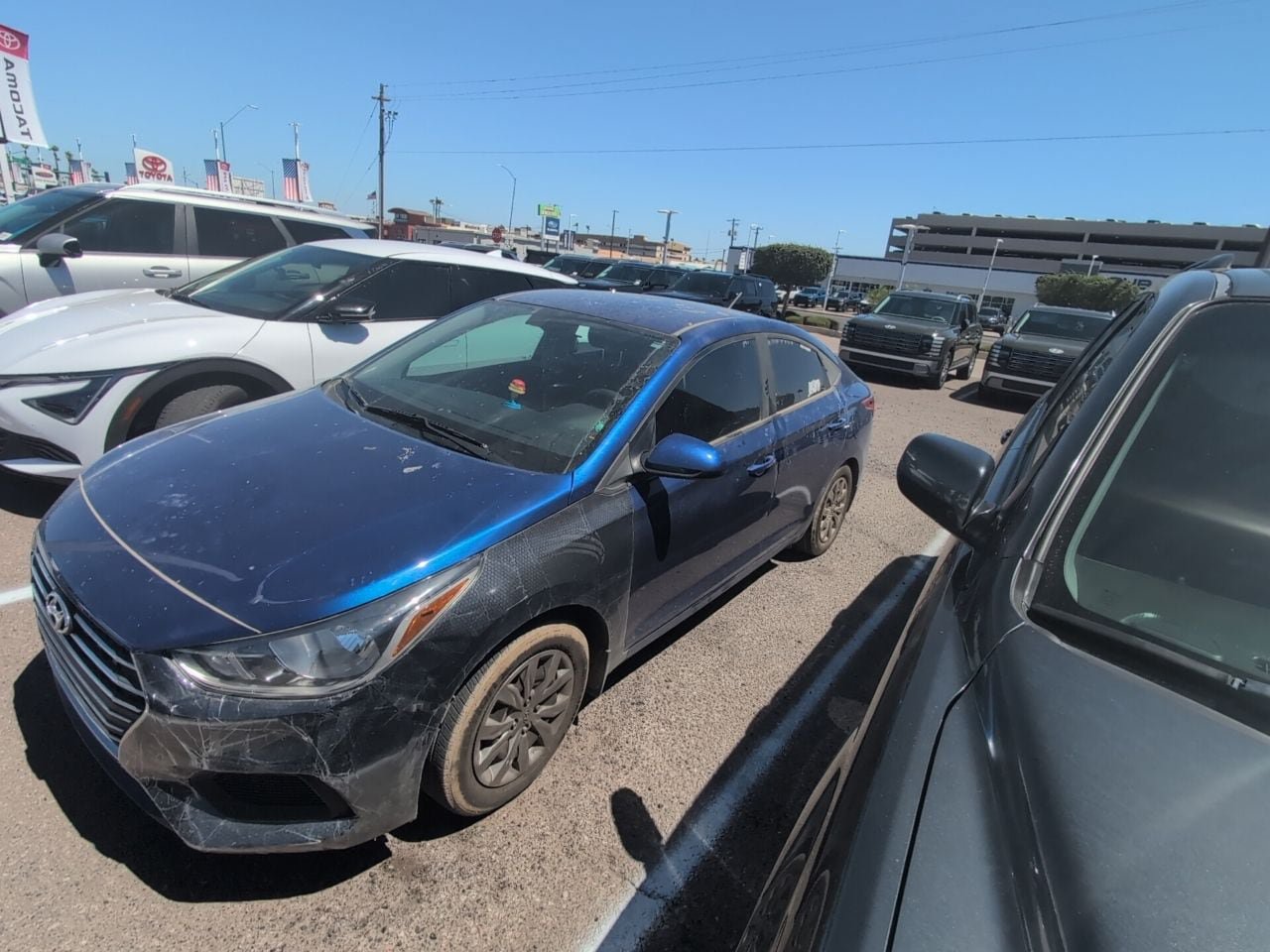 Used 2022 Hyundai Accent SE FWD video 1