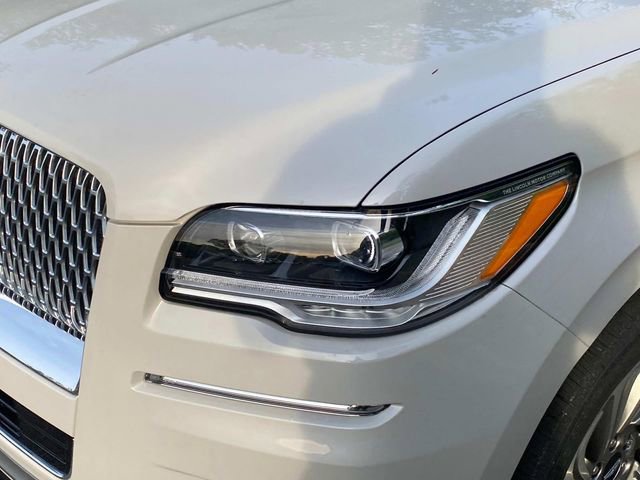 Used 2023 Lincoln Navigator L Reserve image 5