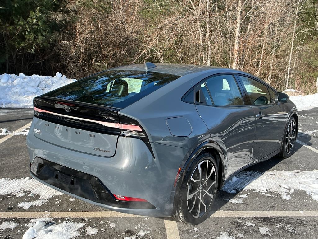 Used 2023 Toyota Prius Prime XSE image 5
