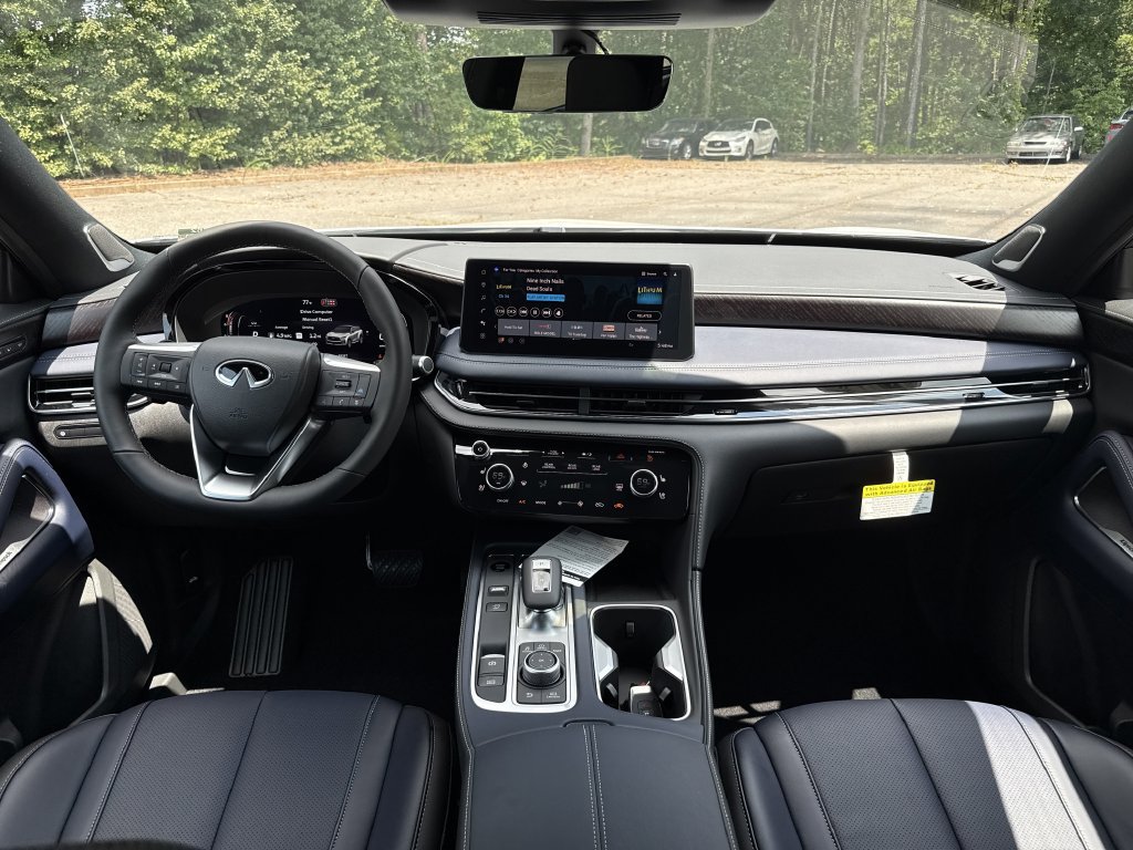 Used 2026 INFINITI QX60 Sport w/ Dark Cargo Package AWD/4WD image 11