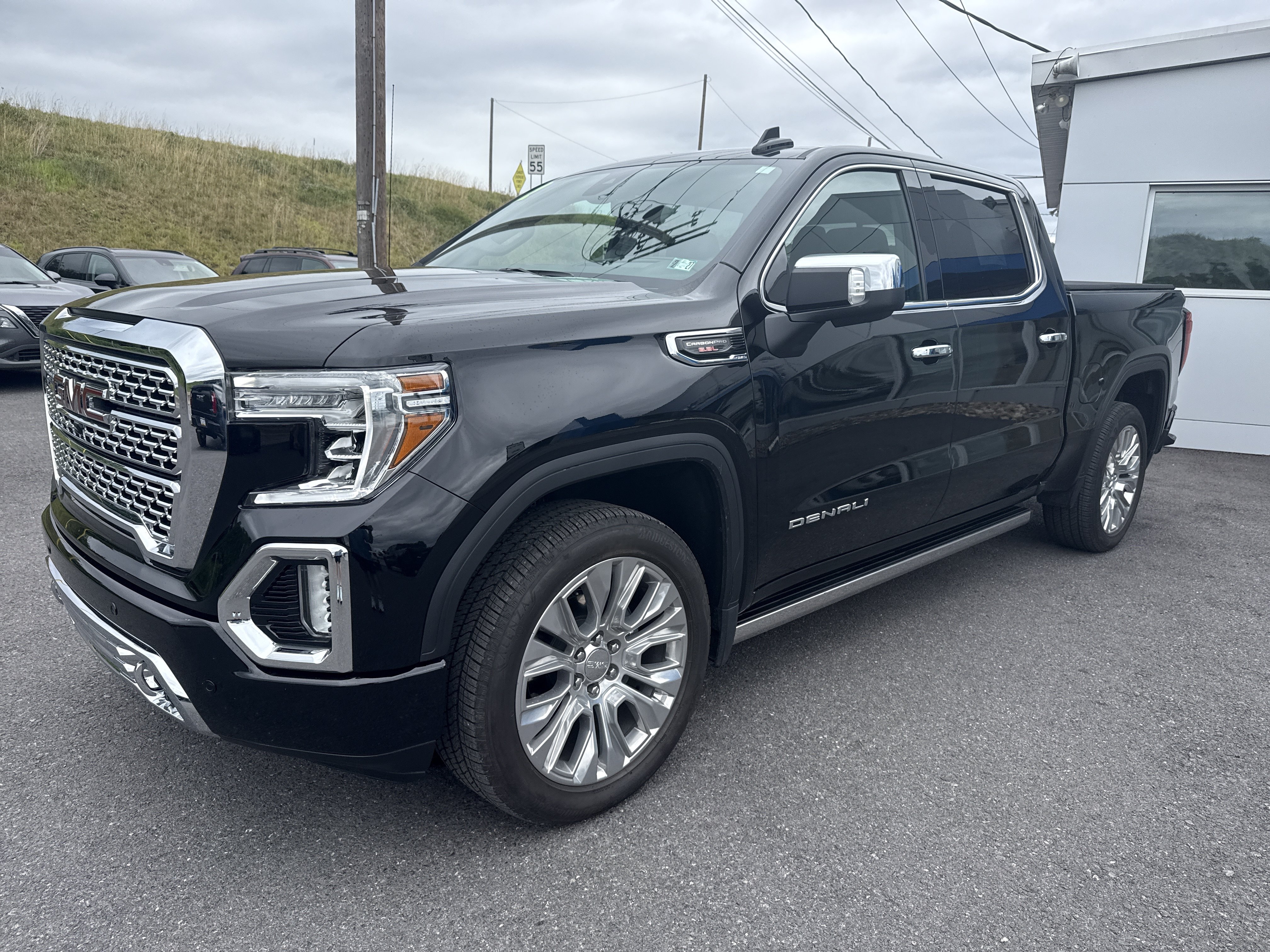 Used 2022 GMC Sierra 1500 Denali w/ Denali Reserve Package AWD/4WD image 12