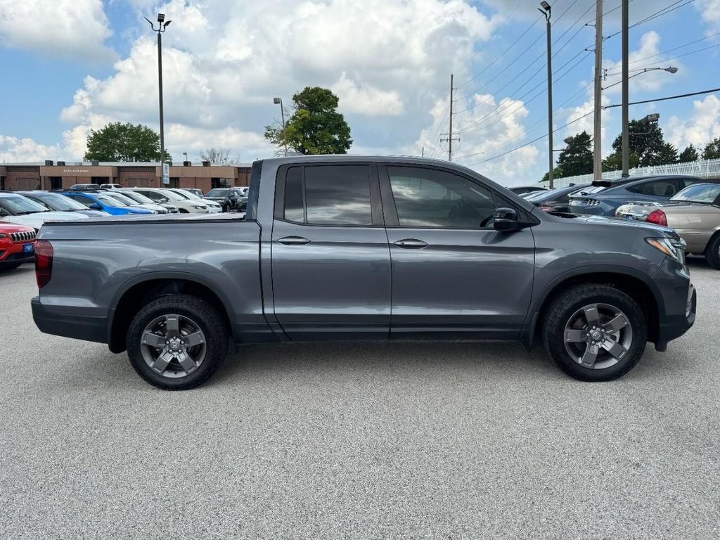 Used 2024 Honda Ridgeline TrailSport image 2