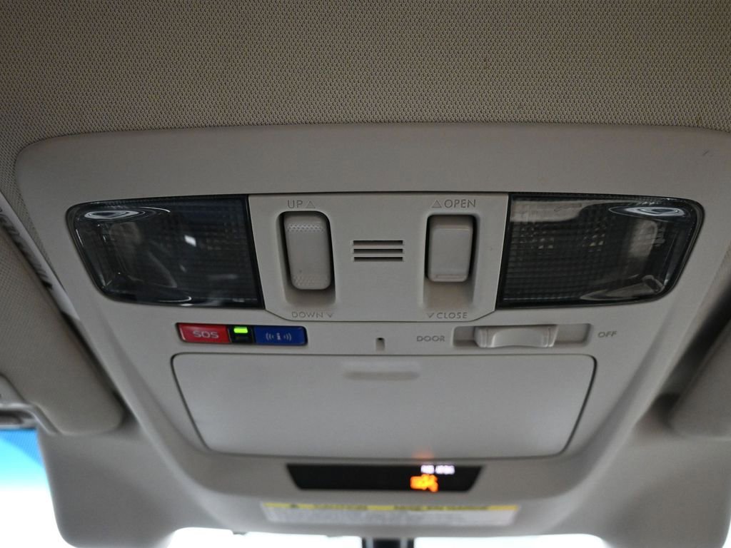 Used 2018 Subaru Legacy 2.5i Limited image 17