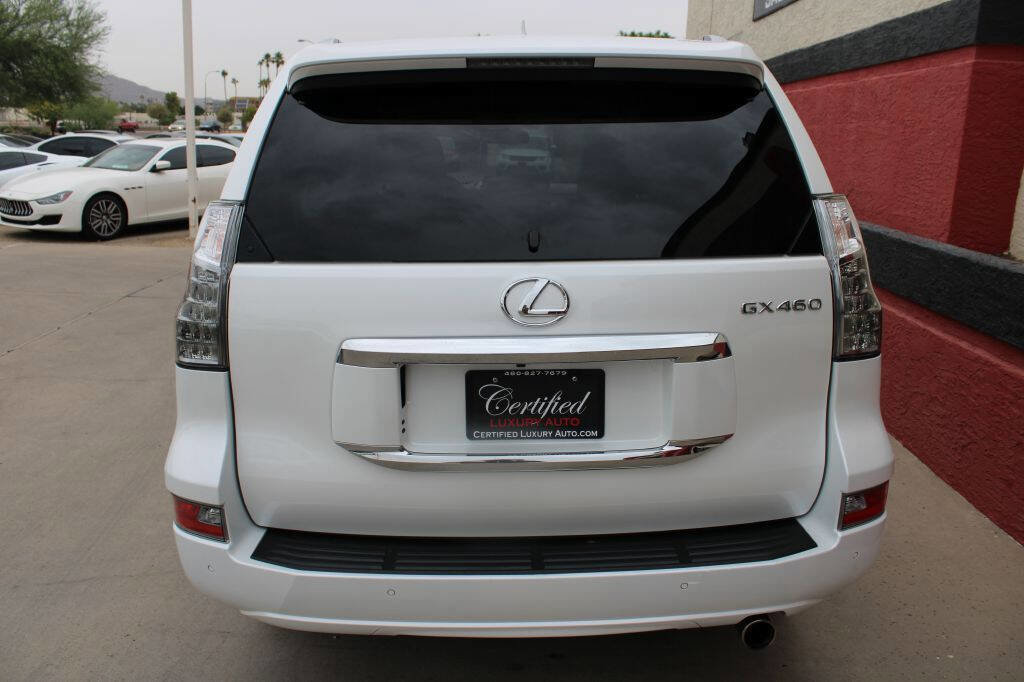 Used 2019 Lexus GX 460 Premium w/ Premium Package image 6