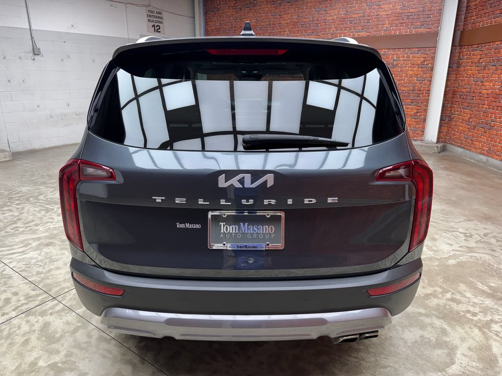 Used 2022 Kia Telluride S AWD/4WD image 4