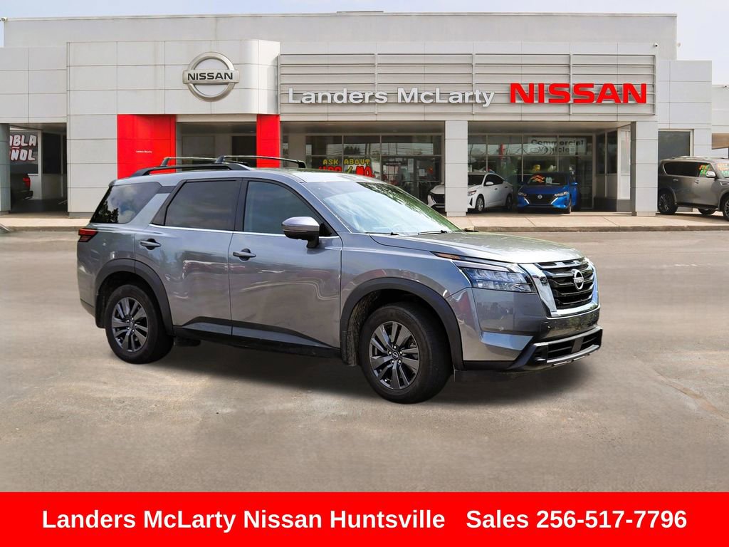 Used 2024 Nissan Pathfinder SV w/ SV Premium Package