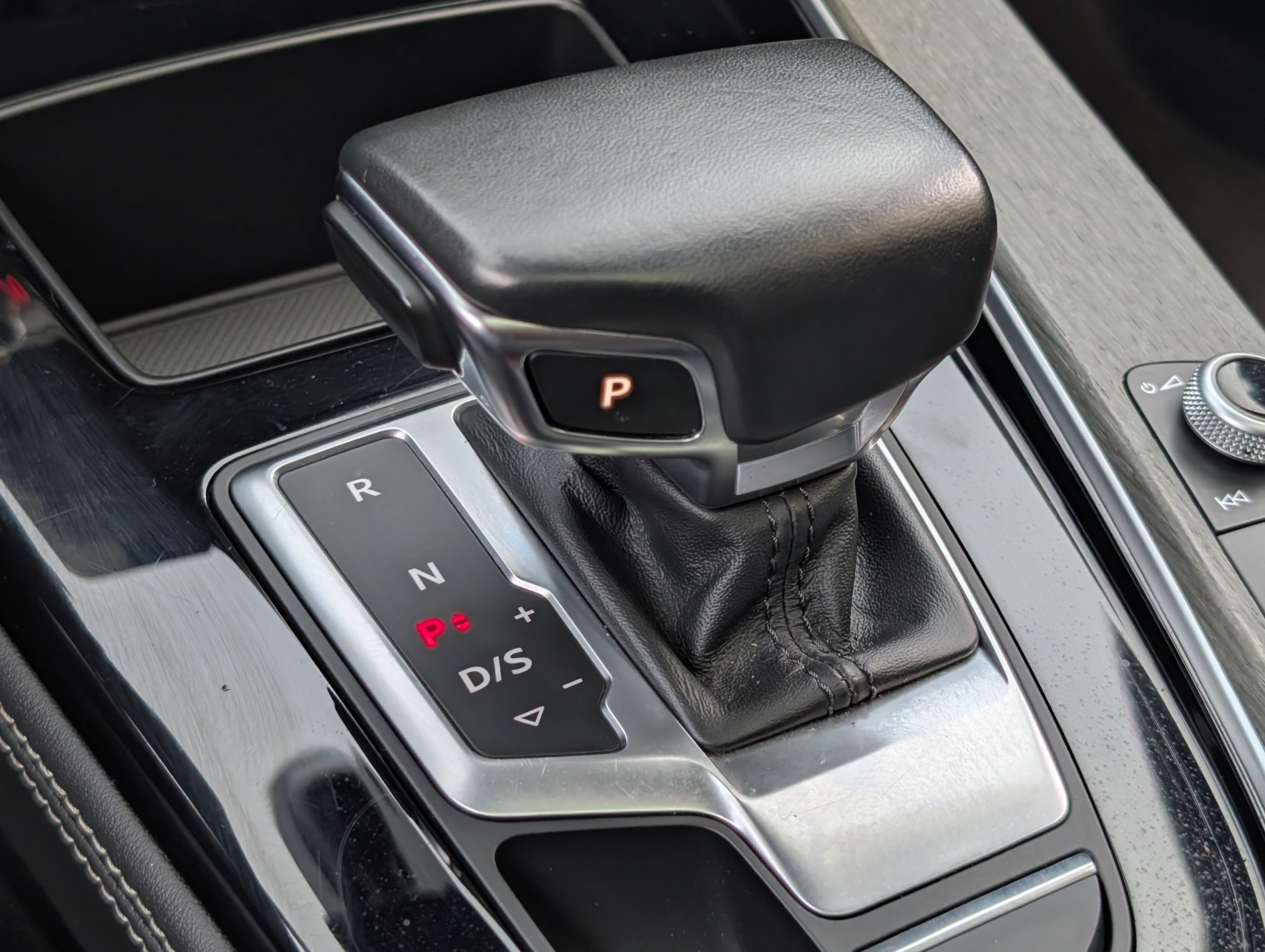 Used 2024 Audi A4 2.0T Premium Plus AWD/4WD image 31