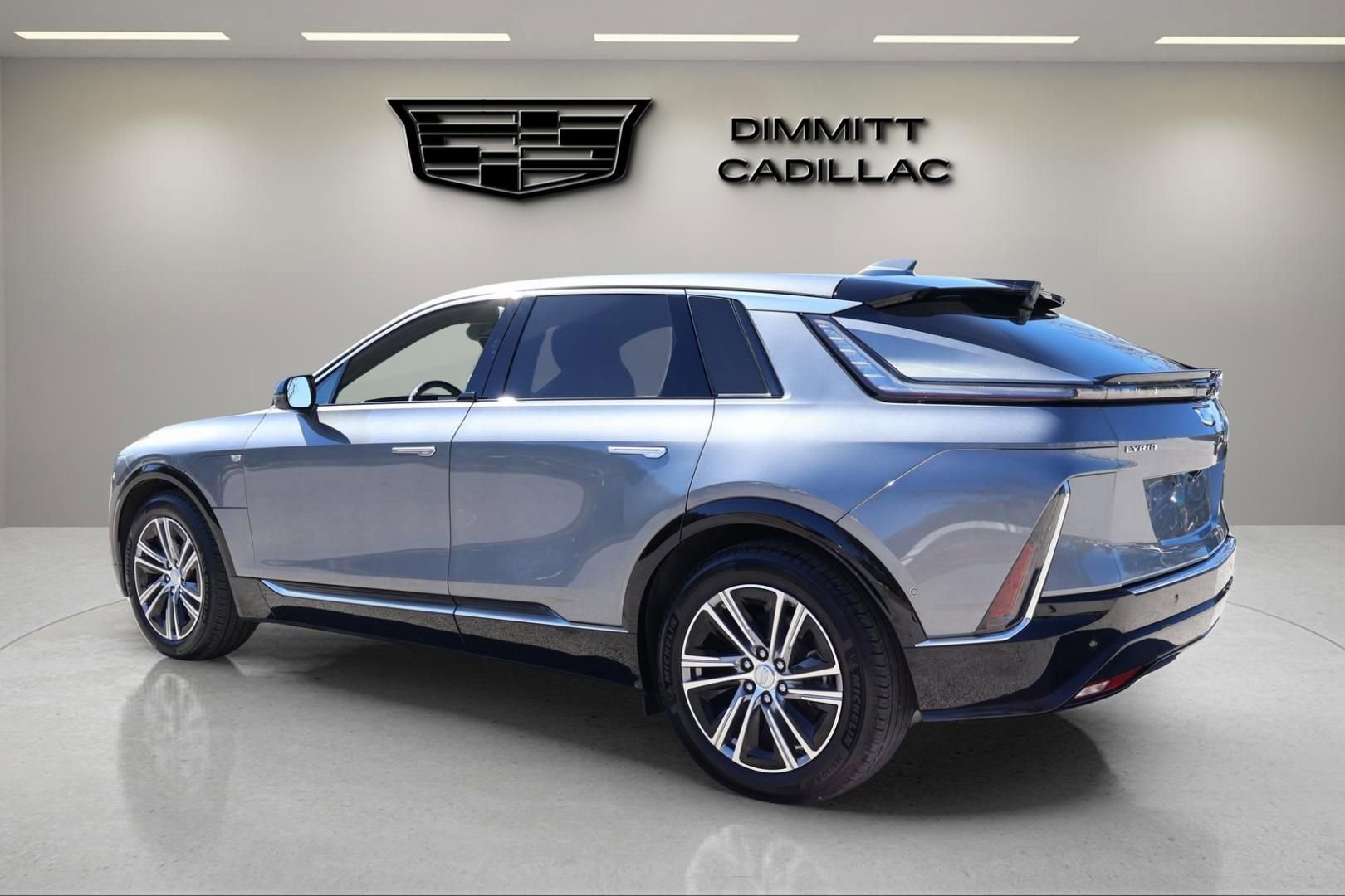 Certified 2023 Cadillac Lyriq 2WD image 3