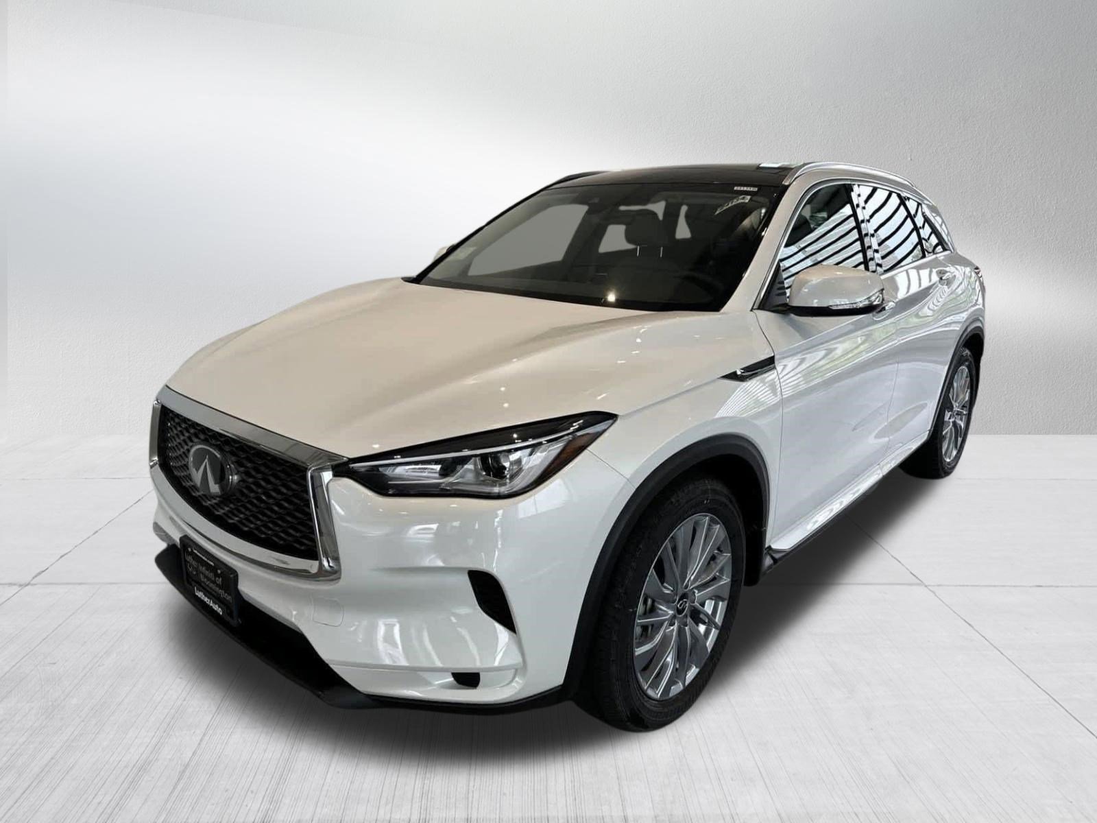 New 2025 INFINITI QX50 Sport image 1