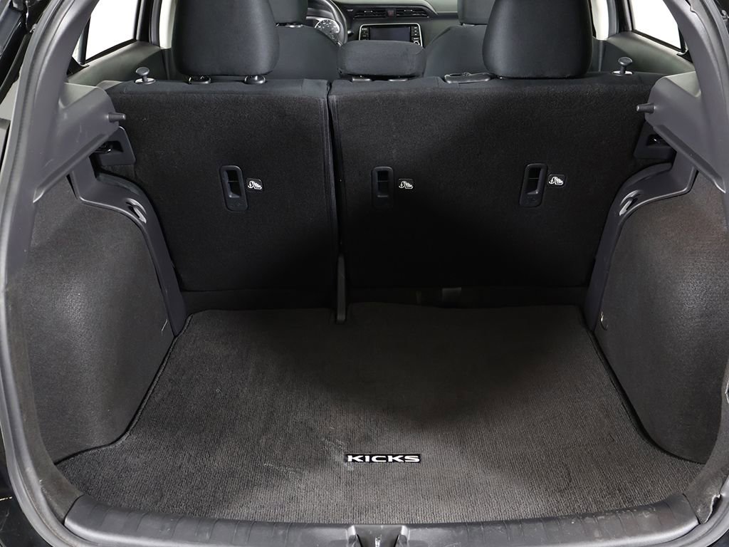 Used 2024 Nissan Kicks S image 16
