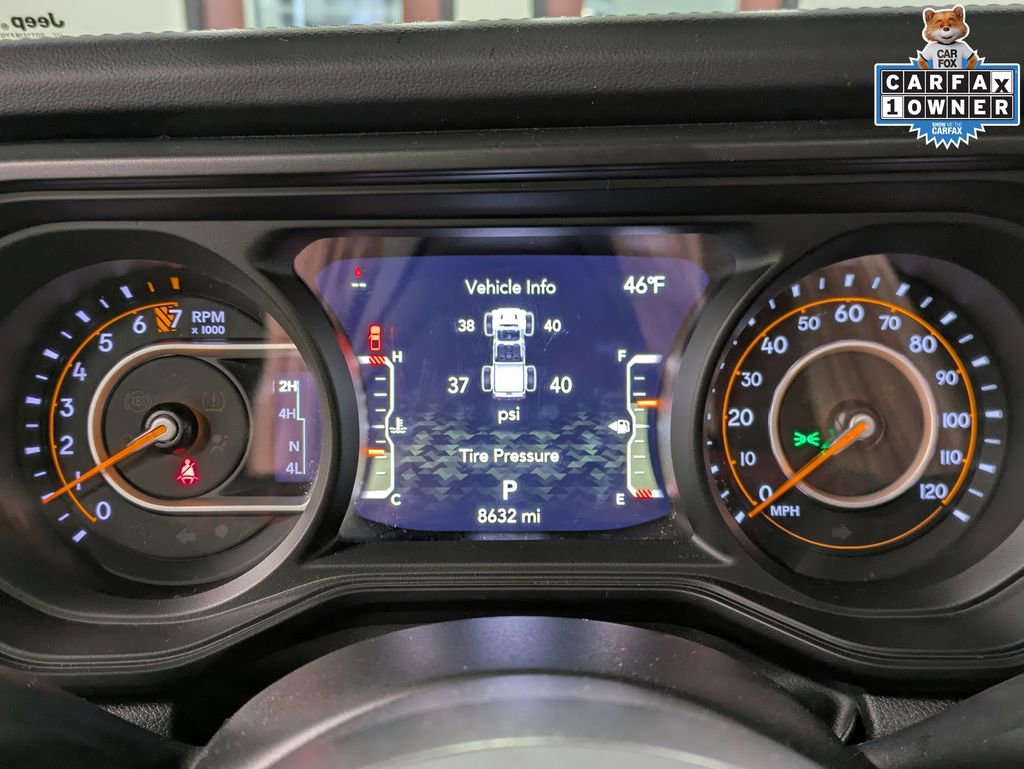 Used 2024 Jeep Gladiator Rubicon w/ Convenience Group image 16