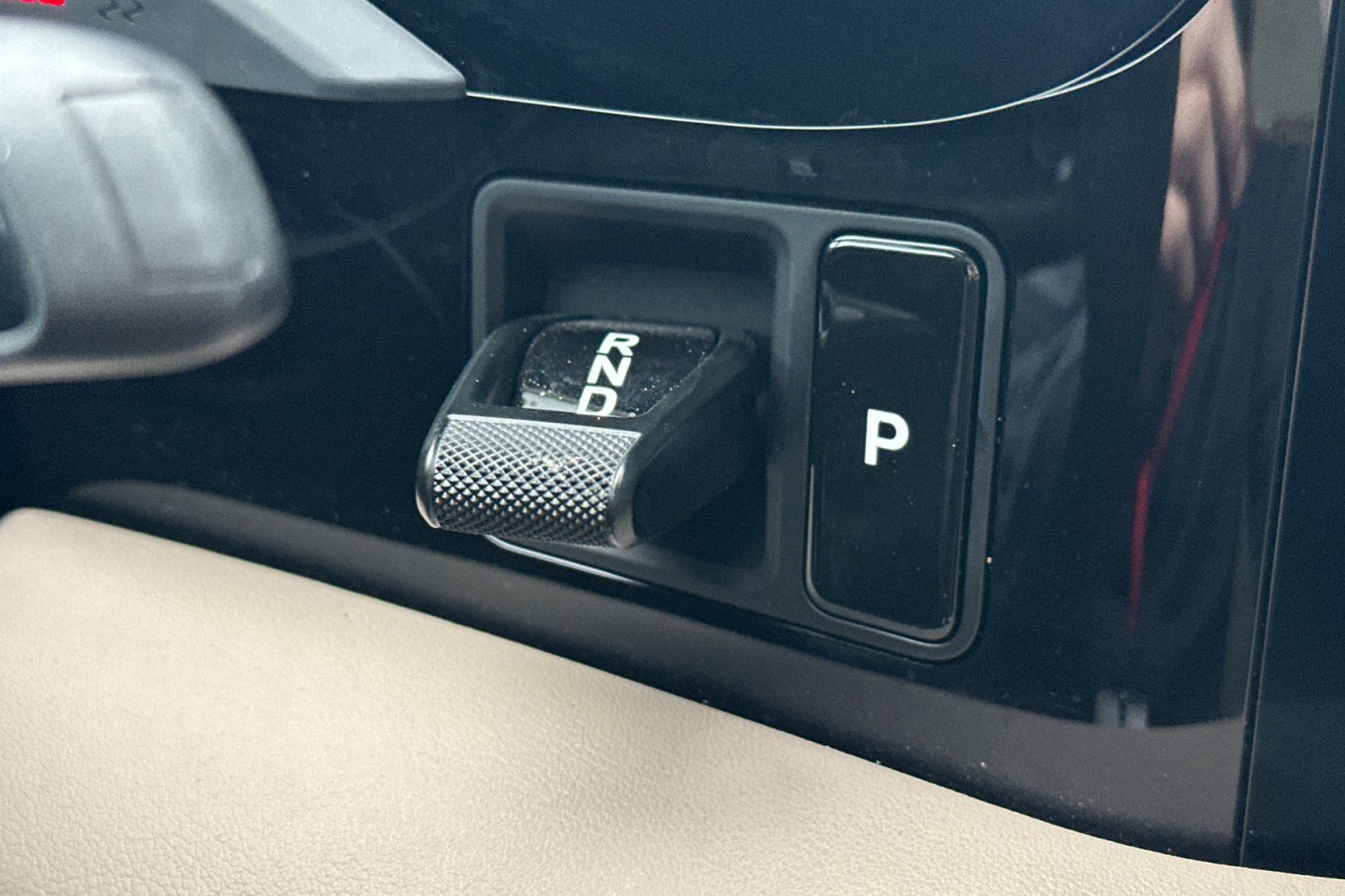 Used 2023 Porsche Taycan image 21