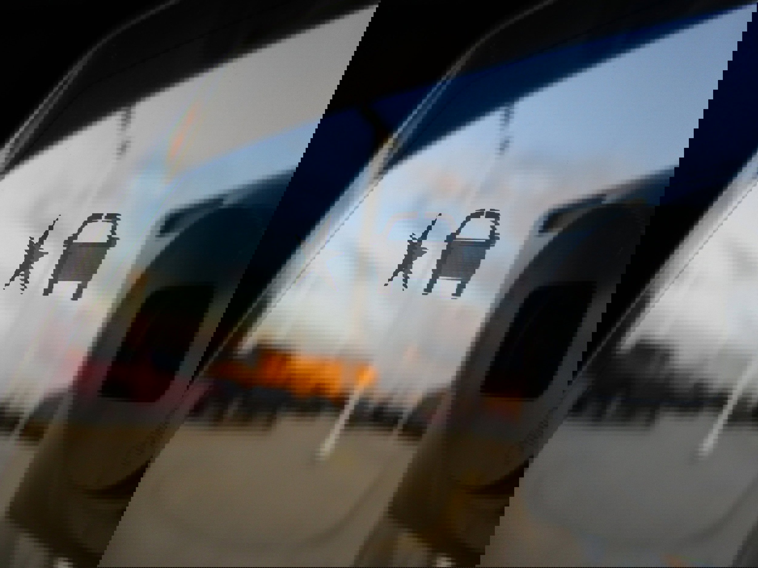 Used 2022 GMC Yukon XL Denali w/ Max Trailering Package image 9