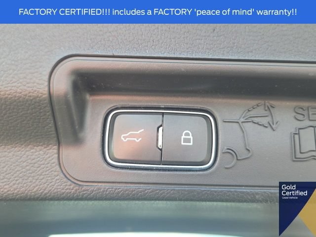 Used 2024 Ford Explorer XLT w/ Equipment Group 202A AWD/4WD image 16