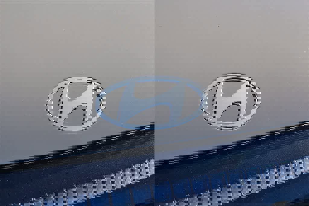 New 2026 Hyundai Ioniq 9 Limited w/ Tow & Go Package image 13